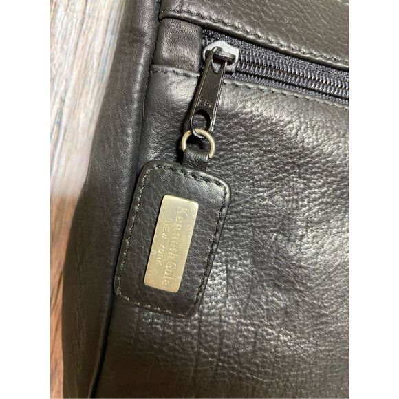 Kenneth Cole Black Leather Crossbody Bag - Picture 16 of 16